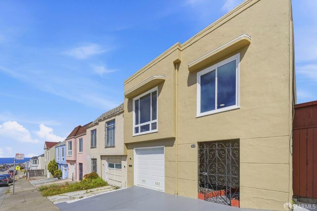 3018 Ortega Street, San Francisco, CA 94122