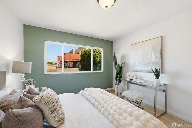 3018 Ortega Street, San Francisco, CA 94122