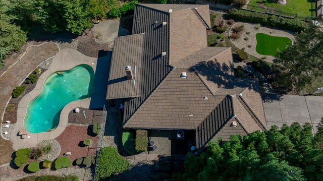 909 El Rancho Ct, Roseville, CA 95661