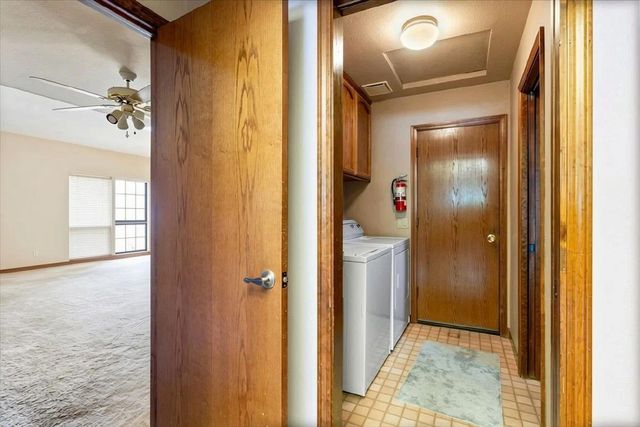 909 El Rancho Ct, Roseville, CA 95661