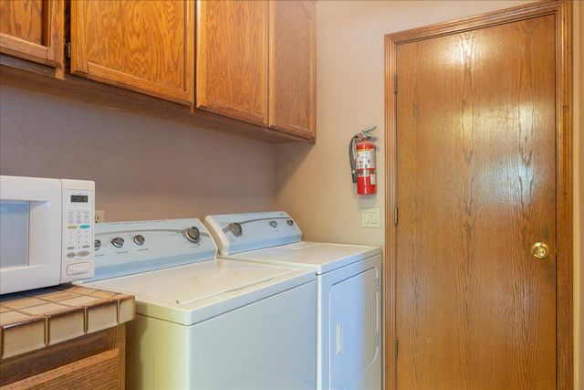 909 El Rancho Ct, Roseville, CA 95661