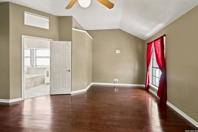 8814 Lost Woods, San Antonio, TX 78240