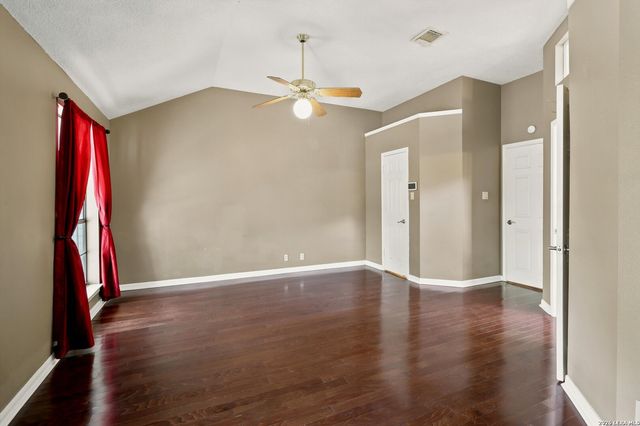8814 Lost Woods, San Antonio, TX 78240