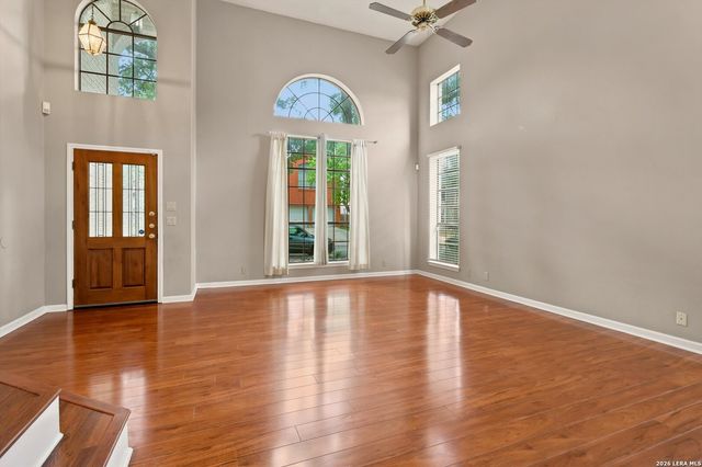 8814 Lost Woods, San Antonio, TX 78240