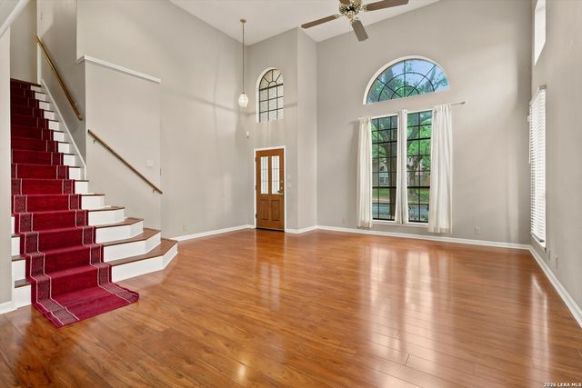 8814 Lost Woods, San Antonio, TX 78240