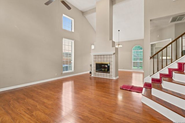 8814 Lost Woods, San Antonio, TX 78240