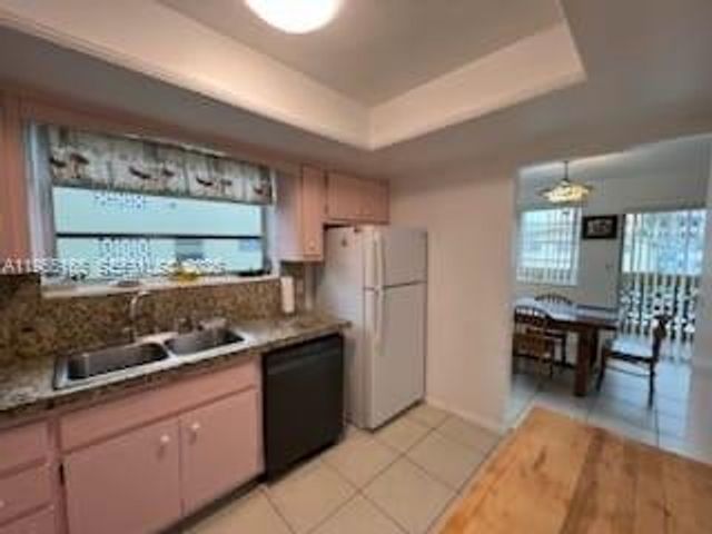 11960 NE 19th Dr 10, North Miami, FL 33181