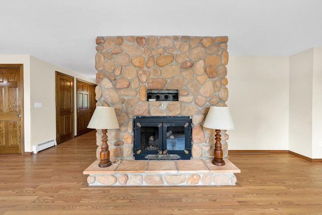3747 STREAM ROAD, Green Bay, WI 54313