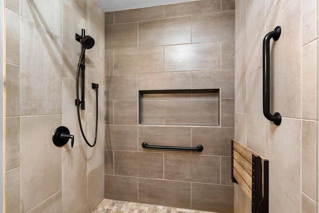 3747 STREAM ROAD, Green Bay, WI 54313