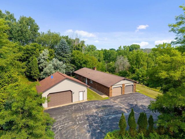 3747 STREAM ROAD, Green Bay, WI 54313