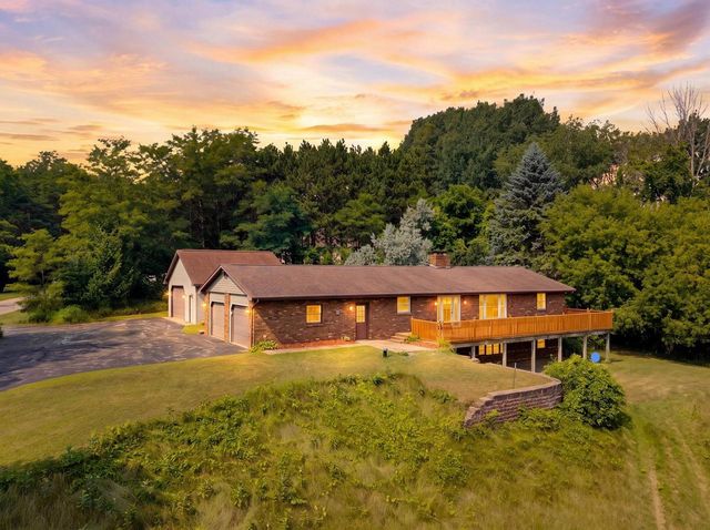 3747 STREAM ROAD, Green Bay, WI 54313