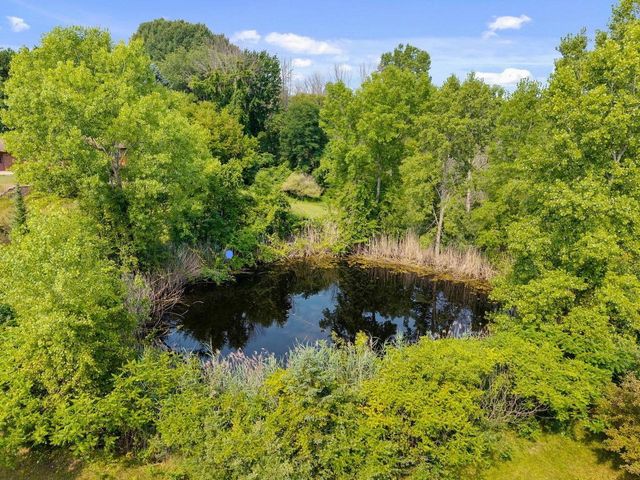 3747 STREAM ROAD, Green Bay, WI 54313