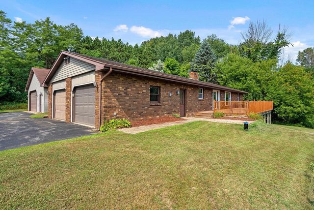 3747 STREAM ROAD, Green Bay, WI 54313