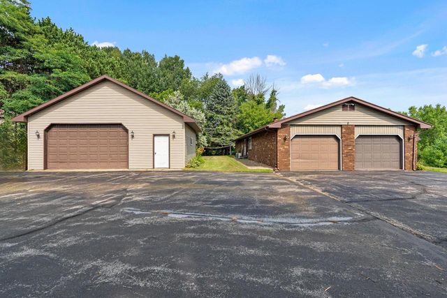 3747 STREAM ROAD, Green Bay, WI 54313