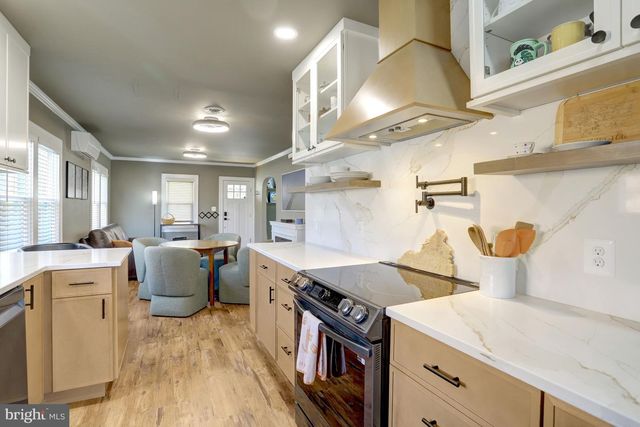 3423 7TH ST S, Arlington, VA 22204