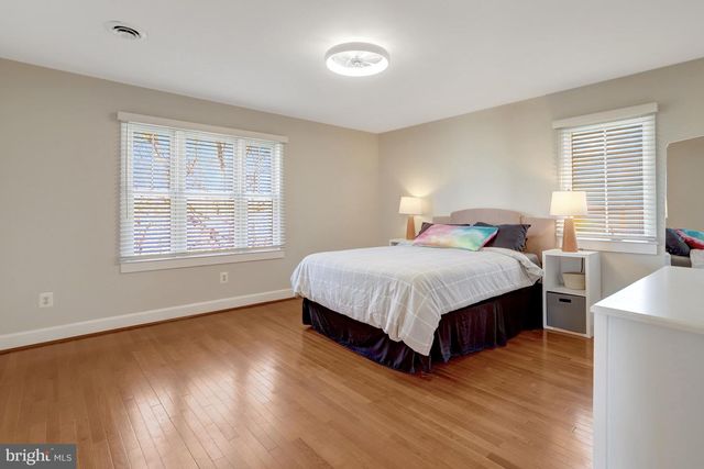 3423 7TH ST S, Arlington, VA 22204