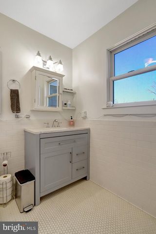 3423 7TH ST S, Arlington, VA 22204