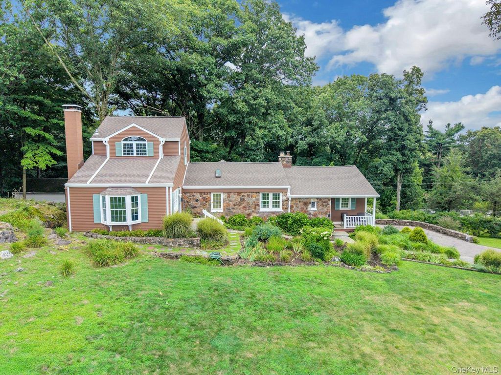 24 Westerly Lane, Thornwood, NY 10594 — photo 2