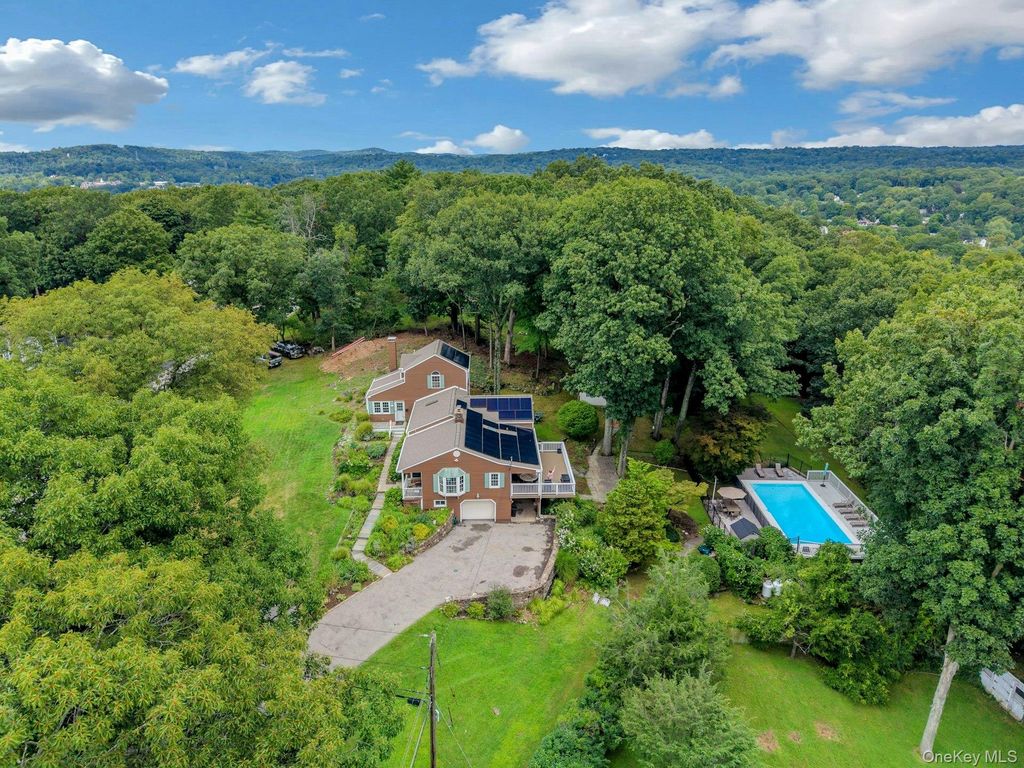 24 Westerly Lane, Thornwood, NY 10594 — photo 5