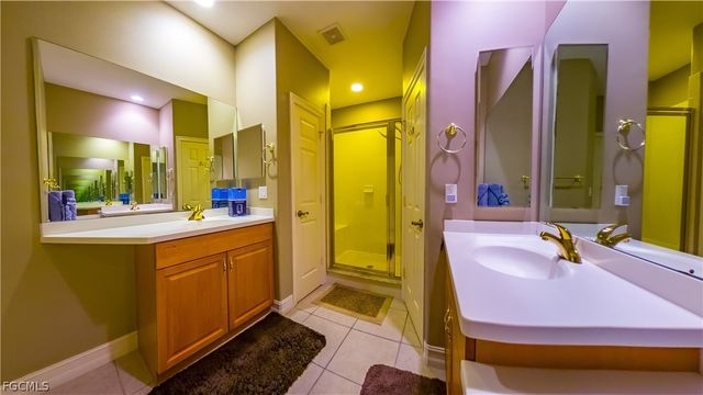 5626 Cape Harbour DR 202, Cape Coral, FL 33914