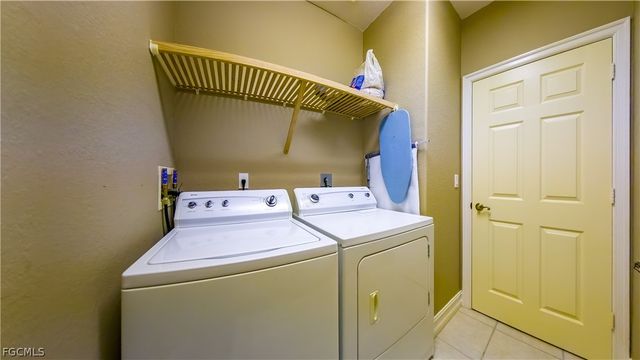 5626 Cape Harbour DR 202, Cape Coral, FL 33914