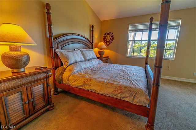 5626 Cape Harbour DR 202, Cape Coral, FL 33914