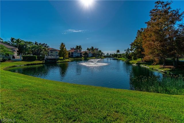 5626 Cape Harbour DR 202, Cape Coral, FL 33914