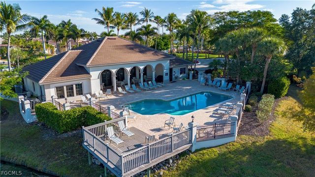 5626 Cape Harbour DR 202, Cape Coral, FL 33914