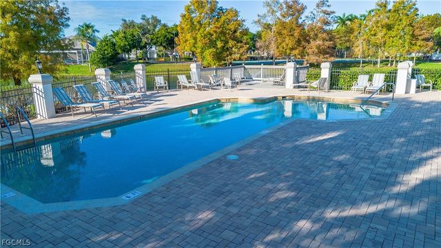 5626 Cape Harbour DR 202, Cape Coral, FL 33914