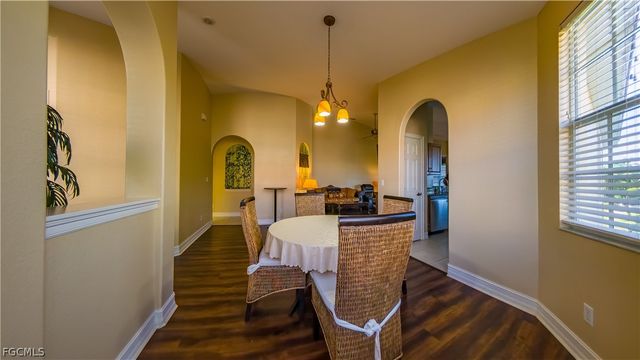 5626 Cape Harbour DR 202, Cape Coral, FL 33914