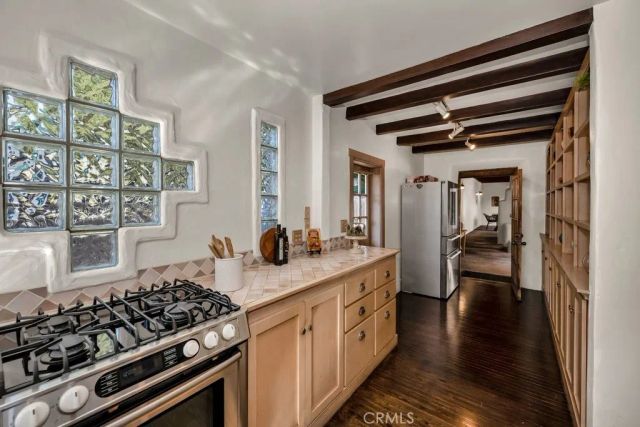 281 San Gabriel Court, Sierra Madre, CA 91024