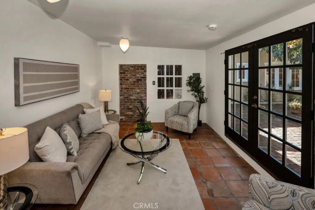 281 San Gabriel Court, Sierra Madre, CA 91024