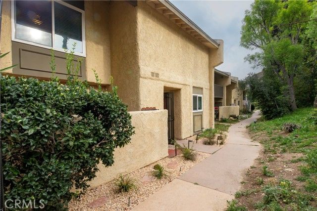 20807 Roscoe Boulevard 12, Winnetka (los Angeles), CA 91306