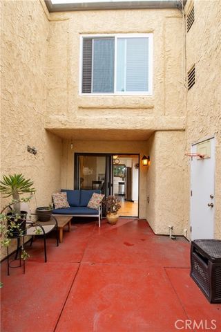 20807 Roscoe Boulevard 12, Winnetka (los Angeles), CA 91306