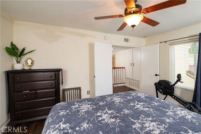 20807 Roscoe Boulevard 12, Winnetka (los Angeles), CA 91306