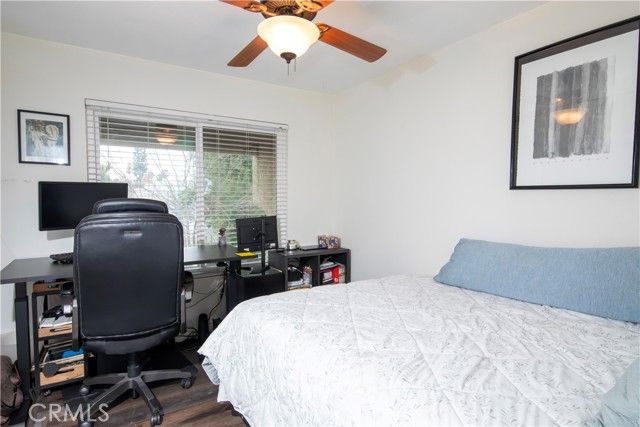 20807 Roscoe Boulevard 12, Winnetka (los Angeles), CA 91306