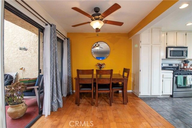 20807 Roscoe Boulevard 12, Winnetka (los Angeles), CA 91306