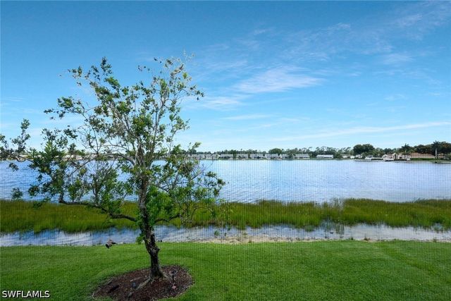 3420 W Crown Pointe BLVD 202, Naples, FL 34112