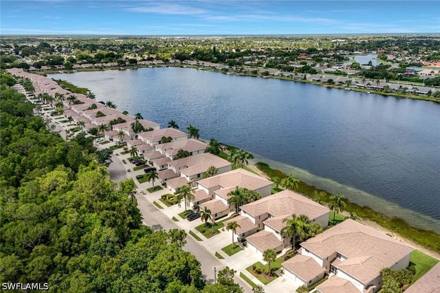 3420 W Crown Pointe BLVD 202, Naples, FL 34112