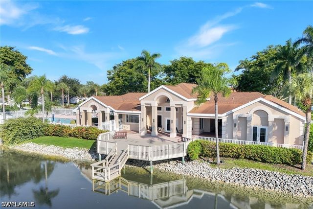 3420 W Crown Pointe BLVD 202, Naples, FL 34112