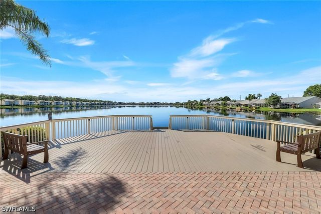 3420 W Crown Pointe BLVD 202, Naples, FL 34112