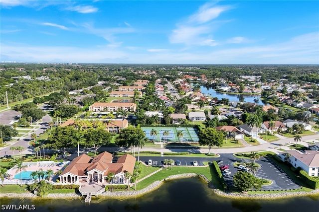 3420 W Crown Pointe BLVD 202, Naples, FL 34112