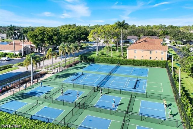 3420 W Crown Pointe BLVD 202, Naples, FL 34112