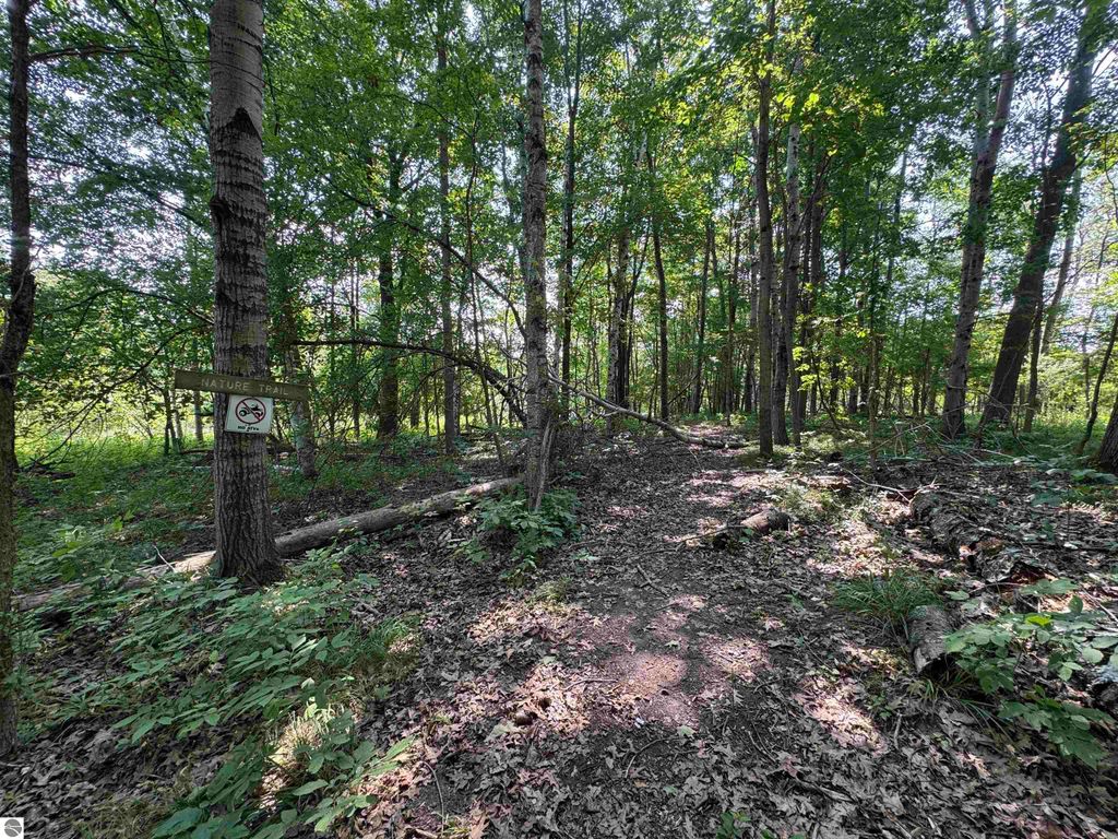 Image 24 of property listing at 7645 Windoga Lake Drive, Weidman, MI 48893