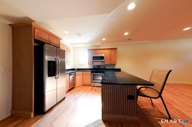 124 Pine Street, Waterbury, CT 06710