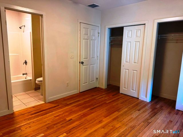 124 Pine Street, Waterbury, CT 06710