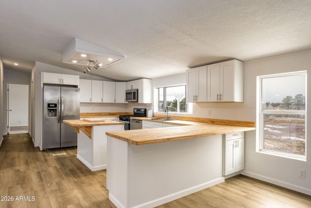 2312 Parkinson Road, Lakeside, AZ 85929