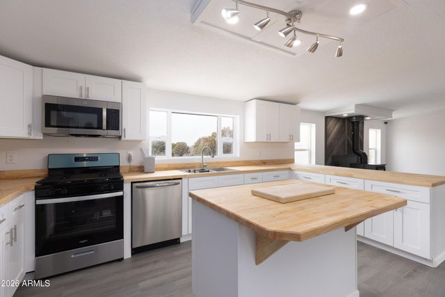 2312 Parkinson Road, Lakeside, AZ 85929