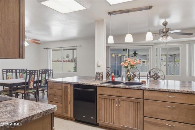 10207 W PALMER Drive, Sun City, AZ 85351