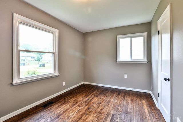 10921 Chester Road, Glendale, OH 45246